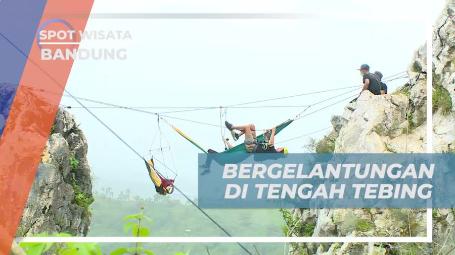 Menghadapi Sensasi Bergelantungan di Antara Tebing yang Menantang di Bandung    