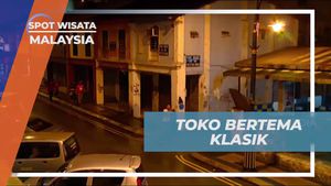 Menemukan Barang-Barang Klasik di Toko Bertema, Malaysia   