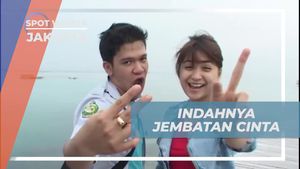 Menikmati Keindahan Jembatan Cinta di Jakarta