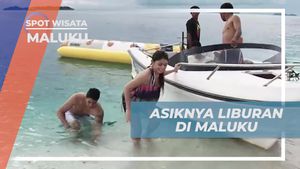 Menikmati Liburan Indah di Pantai Pulau Guraici, Maluku