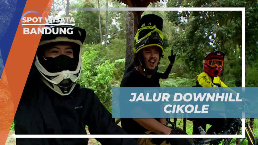 Menghadapi Tantangan Downhill di Cikole, Bandung