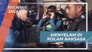 Menyelami Kolam Raksasa di Jakarta