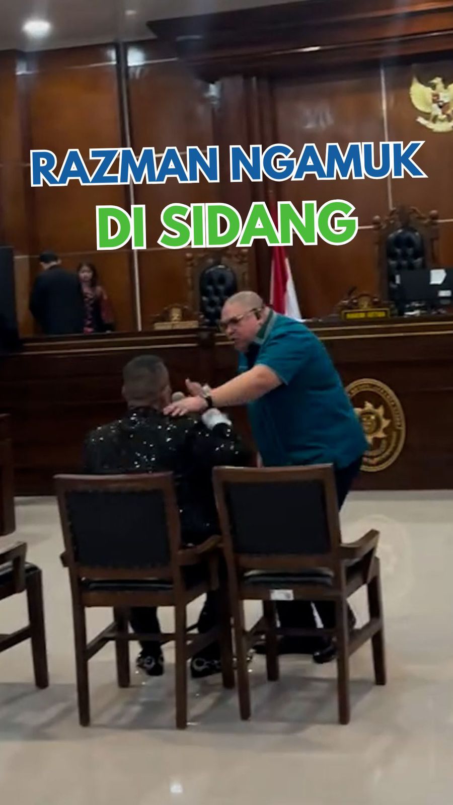 Video: Ribut-ribut Razman Nasution dan Hotman Paris di Persidangan
