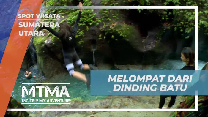  Melompat Seru dari Dinding Batu di Kolam Abadi, Sumatera Utara