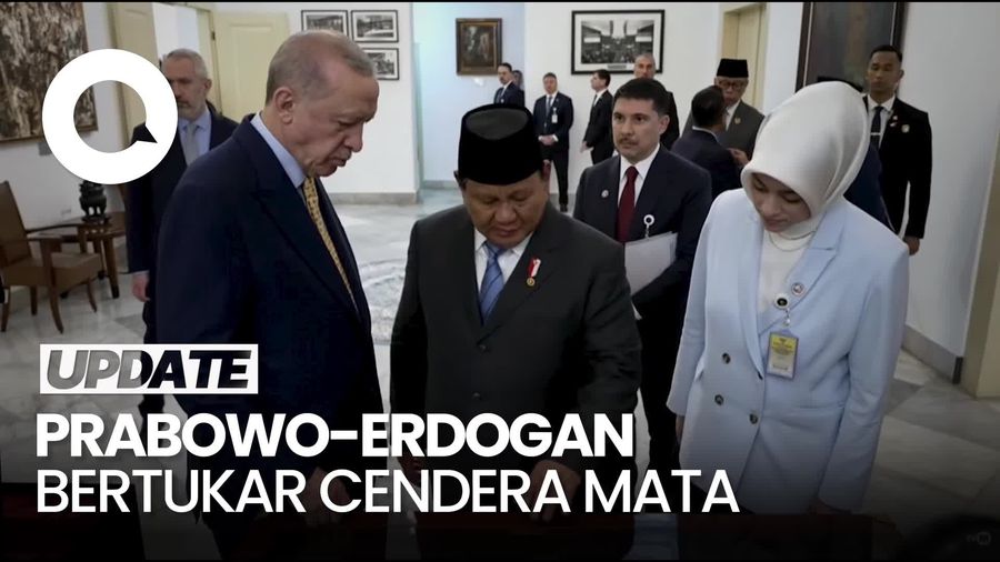 Video Prabowo Beri Erdogan Cendera Mata Senapan hingga Keris 
