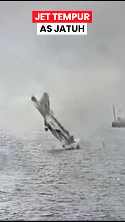 Video: Detik-detik Jet Tempur AS Jatuh di Teluk San Diego