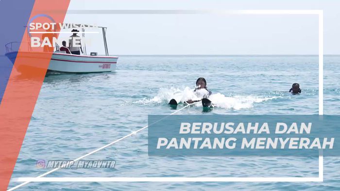 Pantang Menyerah dalam Mencoba Wake Boarding di La Lassa Beach, Banten
