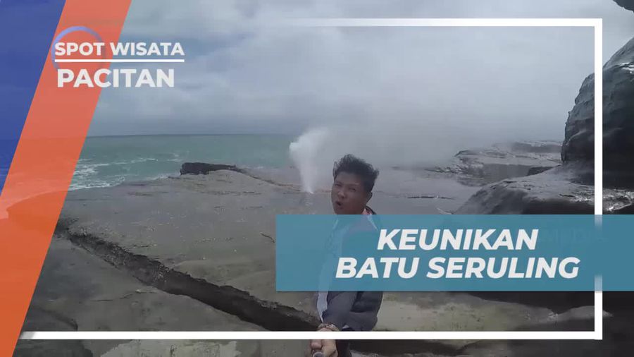 Menelusuri Keunikan Batu Seruling di Pantai Klayar, Pacitan