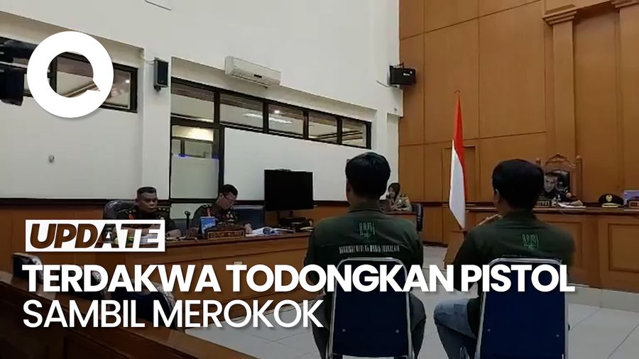 Video Anak Bos Rental Mobil Lihat Oknum TNI AL Todongkan Pistol Sambil Merokok
