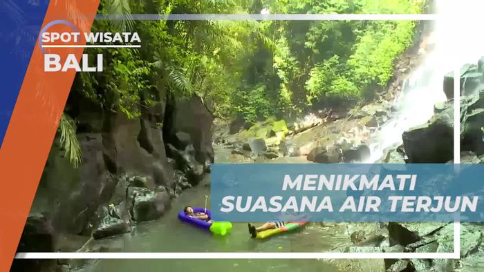 Bersantai dan Menikmati Suasana Air Terjun Kanto Lampo, Bali