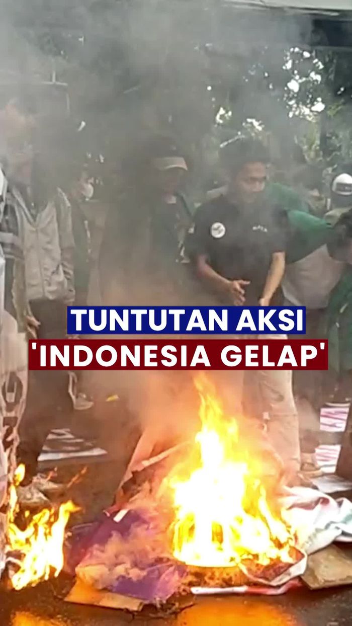 Video: 13 Tuntutan Massa BEM SI Indonesia Gelap 