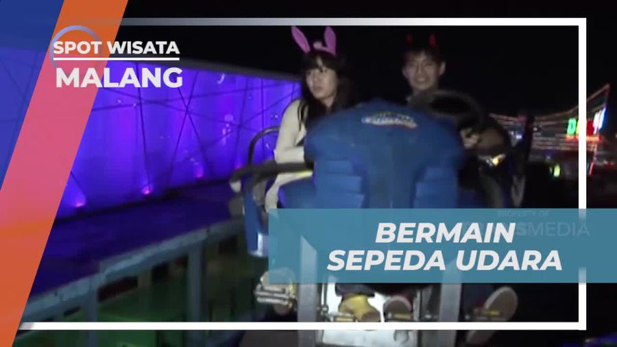 Bersepeda Udara Seru di Batu Night Spectacular, Malang