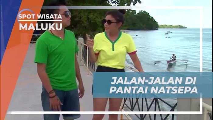 Jalan-jalan Menikmati Pemandangan Pantai Natsepa, Maluku