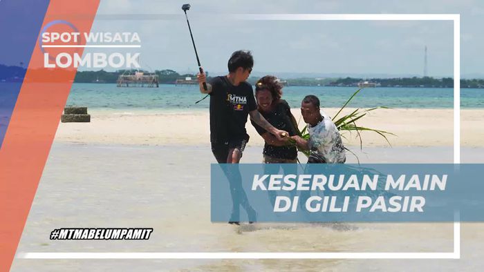 Keseruan Tim dalam Permainan Gili Pasir, Lombok
