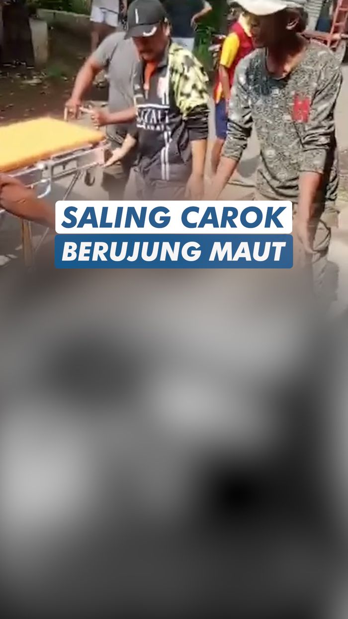 Video: Tetangga Saling Carok di Lumajang, Satu Tewas