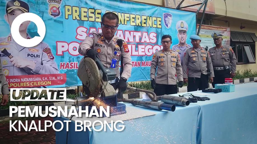 Video: Momen Polisi Musnahkan Ratusan Knalpot Brong Hasil Sitaan di Cilegon