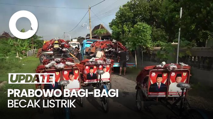Video: Prabowo Bagikan 60 Becak Listrik Gratis ke Lansia di Jatim