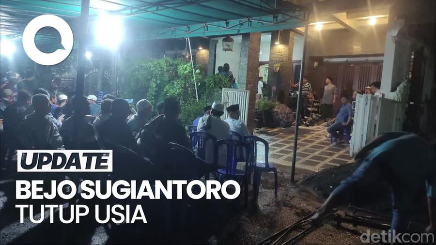Video: Isak Tangis Keluarga Sambut Kedatangan Jenazah Bejo Sugiantoro