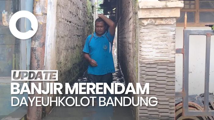 Video: Banjir 1,5 Meter Rendam Dayeuhkolot Bandung