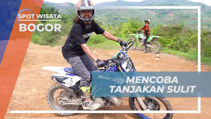 Menaklukkan Tanjakan Ekstrem di Bukit Hambalang, Bogor