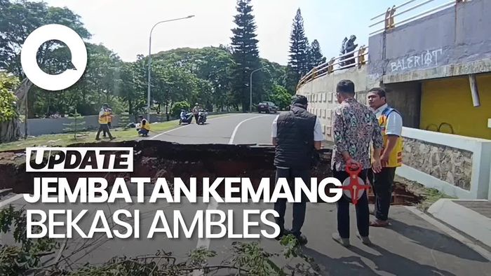 Video Kondisi Jembatan Kemang Pratama yang Ambles Diterjang Banjir
