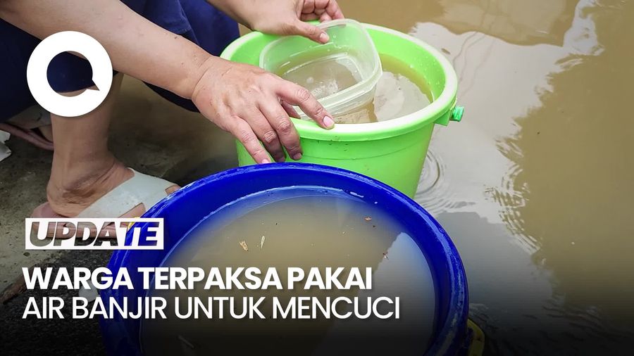 Video: Listrik Padam, Warga Pengadegan Terpaksa Pakai Air Banjir untuk Mencuci