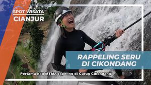 Menghadapi Tantangan Seru Saat Rappeling di Curug Cikondang, Cianjur