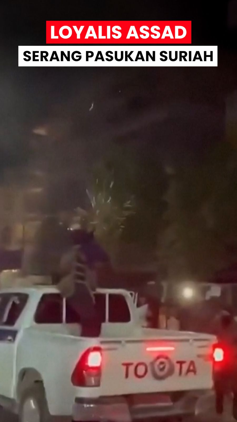 Video: Detik-detik Baku Tembak Loyalis Assad & Pasukan Suriah