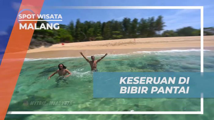 Bermain Air Ceria di Bibir Pantai, Malang