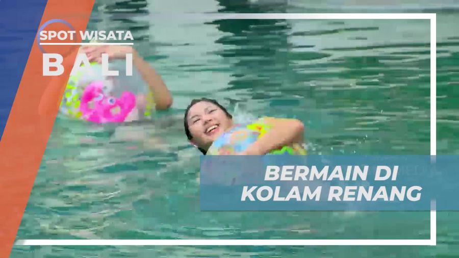Bermain Seru di Kolam Renang Hotel dengan Teman-Teman, Bali