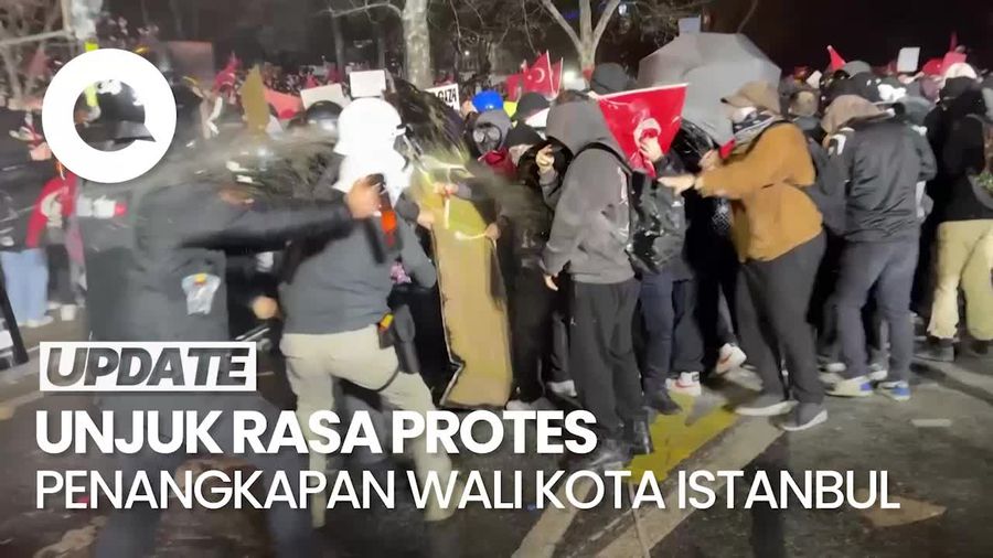 Video Gas Air Mata hingga Nyala Kembang Api di Demo Istanbul Turki