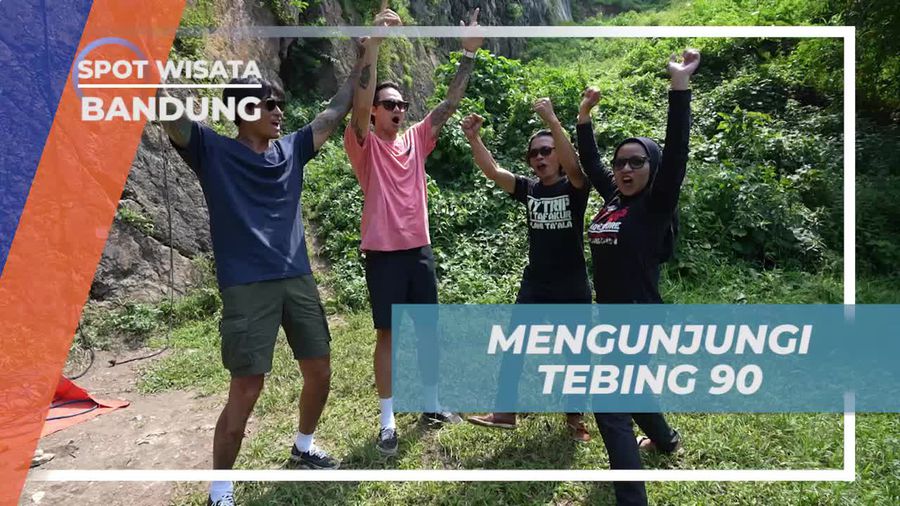 Mendaki Tebing Tantangan di Tebing 90, Bandung