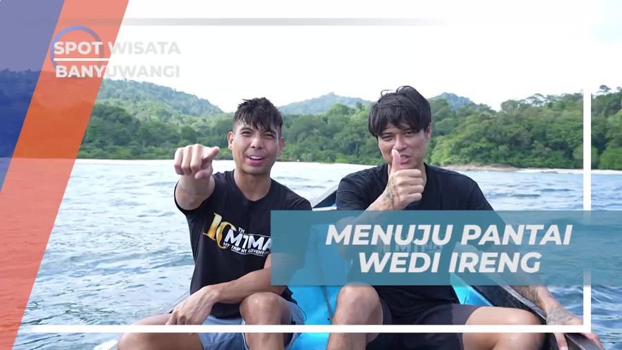 Nikmati Keindahan Pantai Wedi Ireng saat Berlayar di Banyuwangi