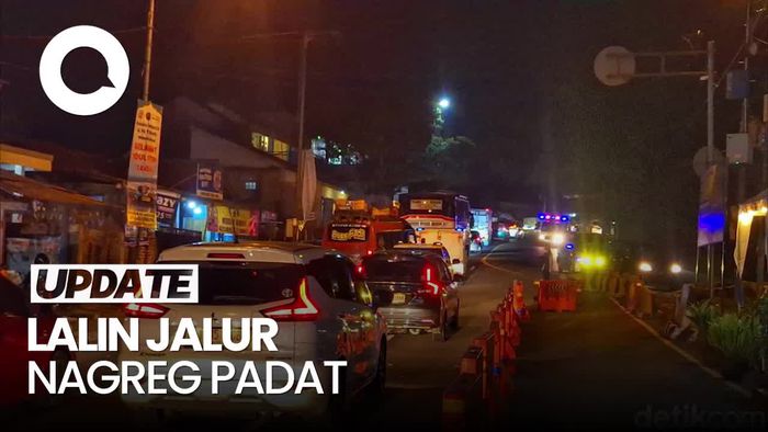 Video Jalur Nagreg Padat Kendaraan di H-3 Lebaran