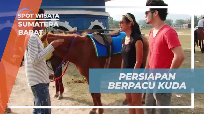 Bersiap untuk Berpacu Kuda yang Seru di Bukit Tinggi, Sumatera Barat  