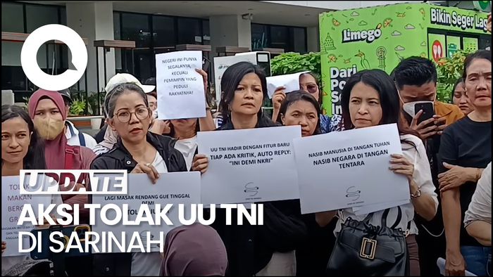 Video: Gerakan Suara Ibu Indonesia Gelar Demo Tolak UU TNI di Sarinah
