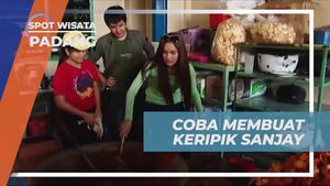 Mencoba Membuat Keripik Balado Sendiri di Padang     