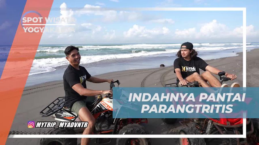 Mengagumi Keindahan Alam Pantai Parangtritis, Yogyakarta  