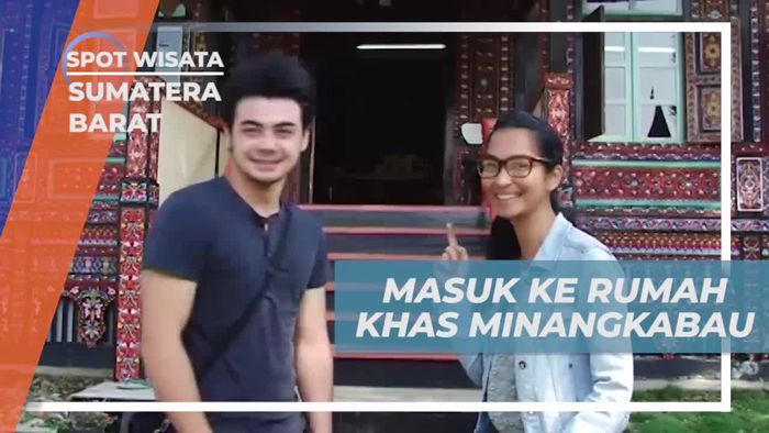 Menjelajahi Rumah Khas Minangkabau dan Kain Songket yang Unik di Sumatera Barat
