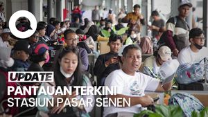 Video: Stasiun Pasar Senen Ramai di H-2 Lebaran 