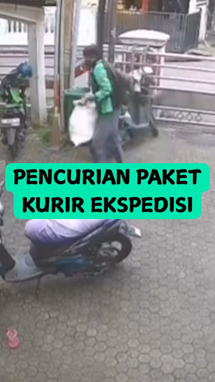 Video: Duh! Sekarung Paket Milik Kurir Ekspedisi di Jaksel Raib Dicuri