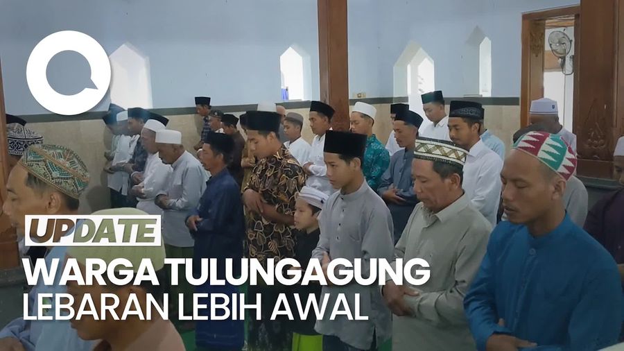 Video Santri Ponpes Al Khoiriyah-Warga Tulungagung Salat Id Lebih Awal