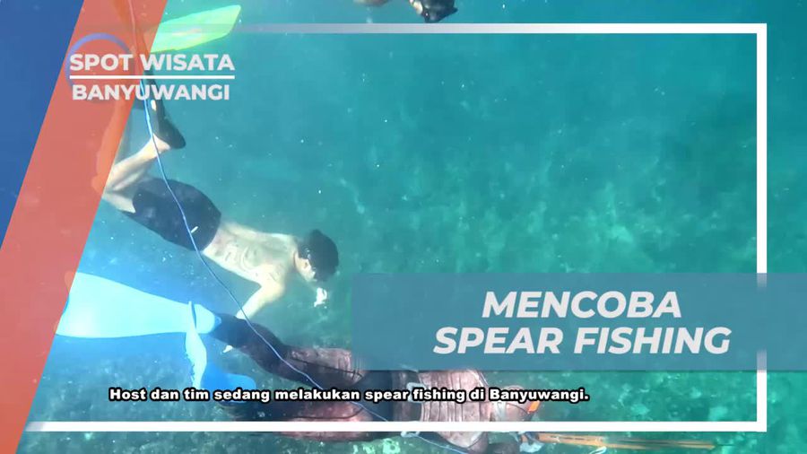 Mencoba Teknik Spear Fishing yang Seru di Pulau Bedhil, Banyuwangi