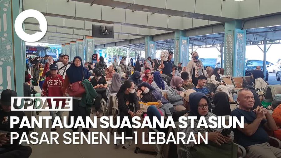 Video: Keramaian Stasiun Pasar Senen pada H-1 Lebaran