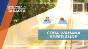 Meluncur Dengan Kecepatan Tinggi di Wahana Speed Slide, Jakarta
