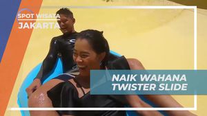Menikmati Sensasi Meluncur di Wahana Twister Slide, Jakarta
