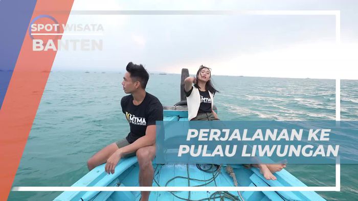 Menelusuri Pesona Alam Pulau Liwungan, Banten
