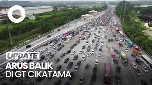 Video: Antrean Kendaraan di GT Cikatama Arah Jakarta Mengular 