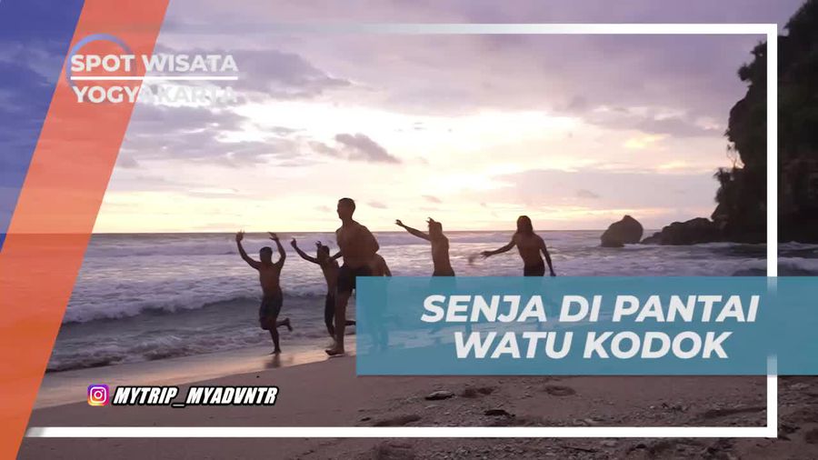 Menikmati Senja yang Indah di Pantai Watu Kodok, Yogyakarta