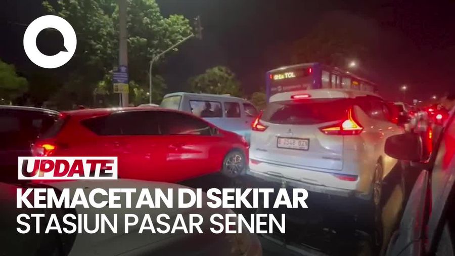 Video: Kemacetan di Sekitar Stasiun Pasar Senen Malam Ini